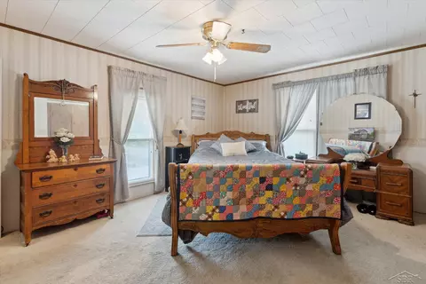 605 E Main, Sebewaing, MI 48759 photo 22