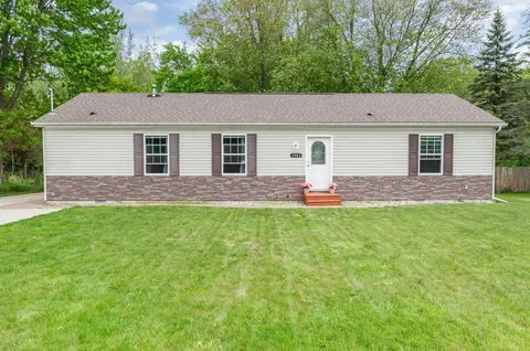 3363 Lauria, Bay City, MI 48706