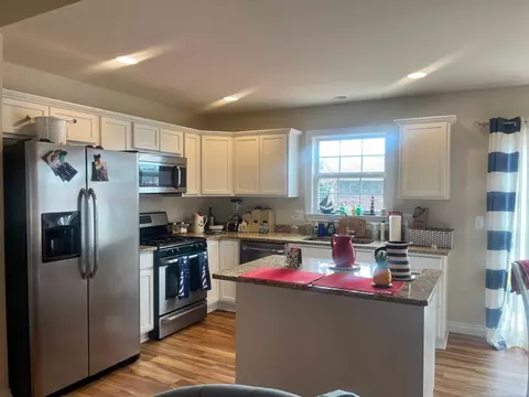 727 Townsend, Algonac, MI 48001 photo 15