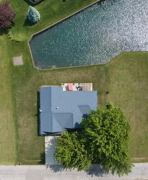 727 Townsend, Algonac, MI 48001 photo 11