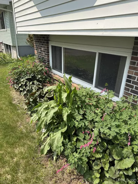 220 S Lilac, Ishpeming, MI 49849 photo 40