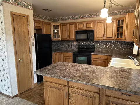 220 S Lilac, Ishpeming, MI 49849 photo 9
