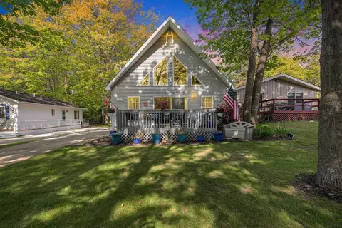 8735 Blackberry, Port Austin, MI 48467