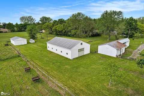 10207 Frances, Flushing, MI 48433 photo 4