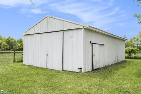 10207 Frances, Flushing, MI 48433 photo 7