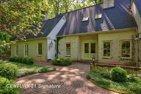 8555 Hornbeam, Saginaw, MI 48603