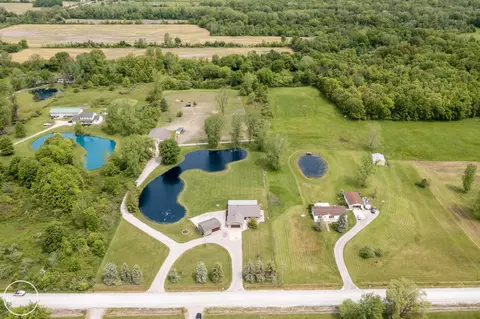 7360 Frith, Saint Clair, MI 48079