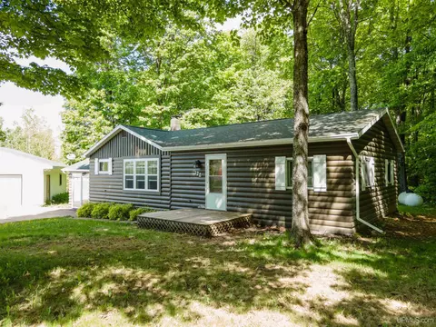 372 Section 14, Iron River, MI 49935 photo 6