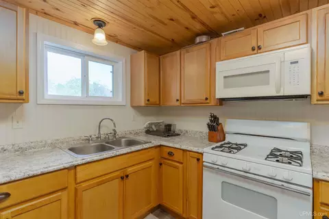 372 Section 14, Iron River, MI 49935 photo 10