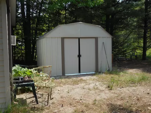 Exterior - 2575 W Huron, Standish, MI 48658 photo 8 of 12
