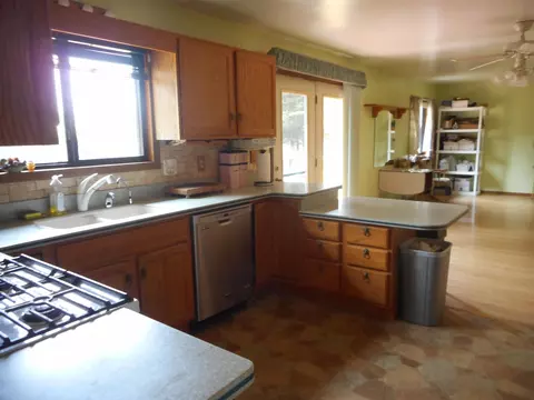 Kitchen - 2575 W Huron, Standish, MI 48658 photo 1 of 4
