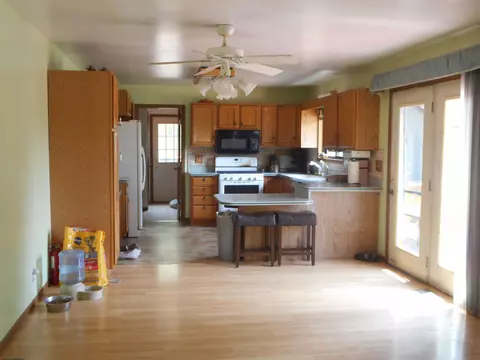 Kitchen - 2575 W Huron, Standish, MI 48658 photo 4 of 4