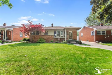 8691 Louise, Allen Park, MI 48101