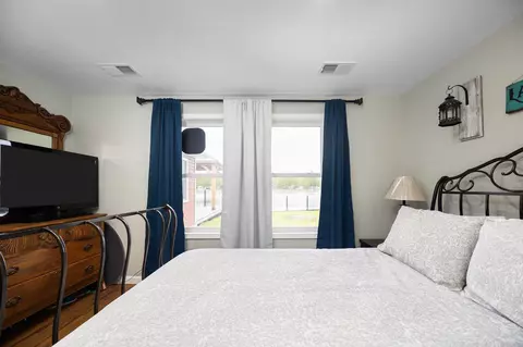 Bedroom - 3394 E Pinecrest, Gladwin, MI 48624 photo 2 of 4