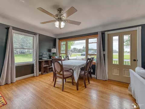 3200 S Custer, Monroe, MI 48161 photo 4