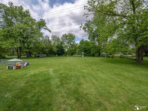 3200 S Custer, Monroe, MI 48161 photo 27