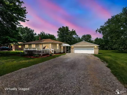 3200 S Custer, Monroe, MI 48161 photo 2