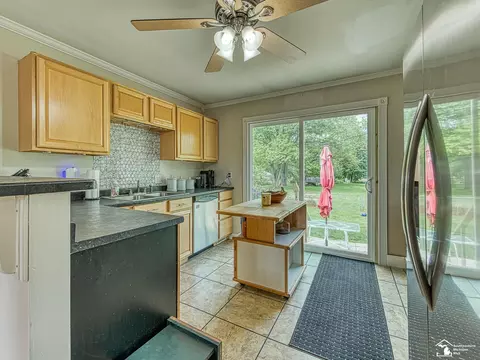3200 S Custer, Monroe, MI 48161 photo 11