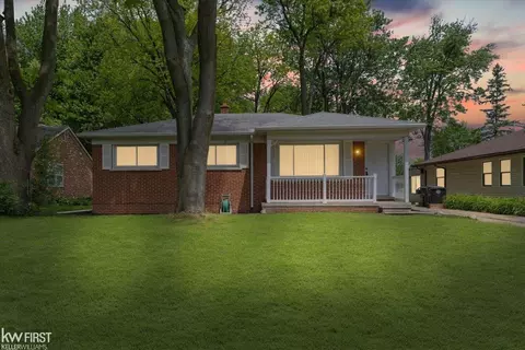 33858 Orangelawn, Livonia, MI 48150
