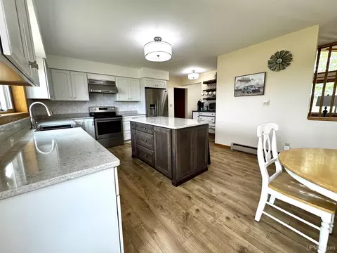 Kitchen - 12104 T, Rapid River, MI 49878 photo 2 of 5