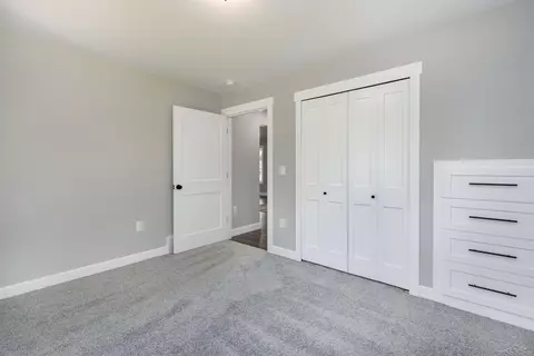 2291 E Maple, Clare, MI 48617 photo 28