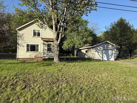 133 Sunset, Negaunee, MI 49866