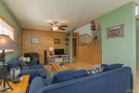 4427 Tip Up, Eagle River, WI 54521 photo 3