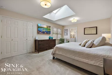 Bedroom - 549 Rivard, Grosse Pointe, MI 48230 photo 1 of 6