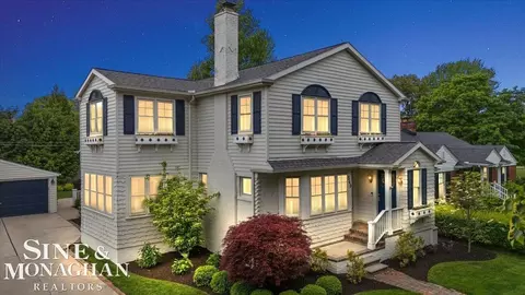 Exterior - 549 Rivard, Grosse Pointe, MI 48230 photo 2 of 8