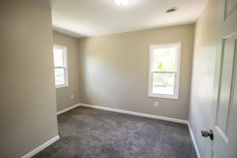 Bedroom - 2838 Brandon, Flint, MI 48503 photo 4 of 12