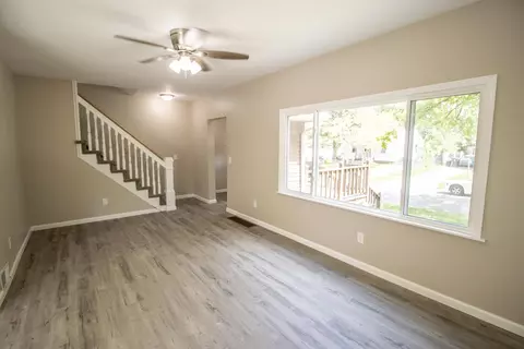 Living - 2838 Brandon, Flint, MI 48503 photo 3 of 5
