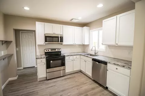 Kitchen - 2838 Brandon, Flint, MI 48503 photo 1 of 2