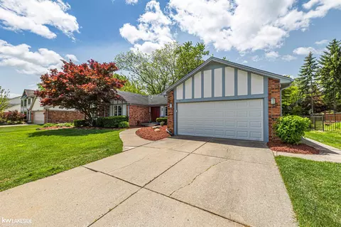 21761 Glenwild, Northville, MI 48167