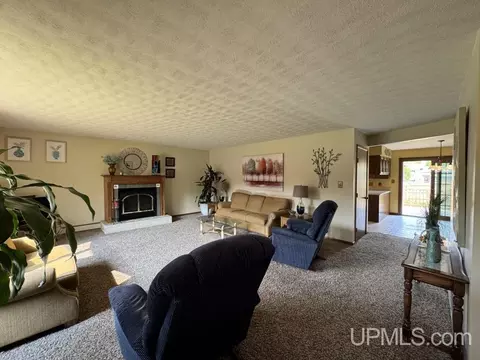 Living - 622 E Kemp, L'anse, MI 49946 photo 1 of 6