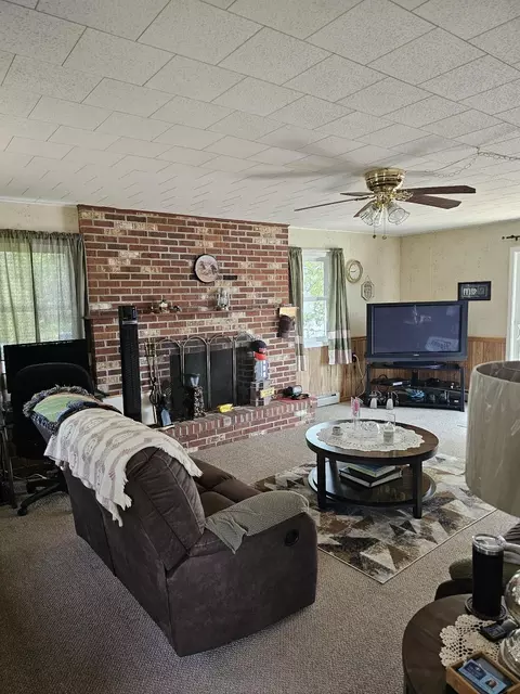 5652 Lakeside, Gladwin, MI 48624 photo 10