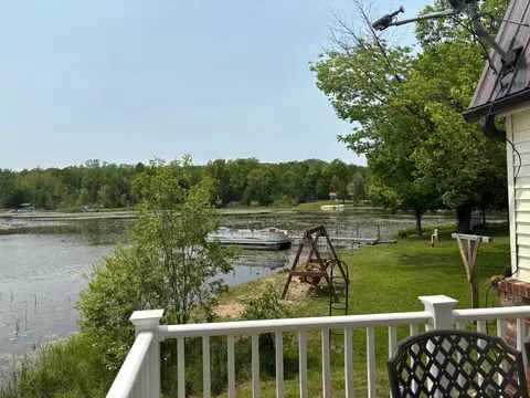 5652 Lakeside, Gladwin, MI 48624 photo 4