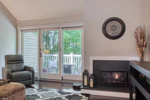 3635 E Mdws, Okemos, MI 48864 photo 12