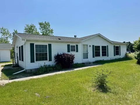 11145 S Fordney, Saint Charles, MI 48655