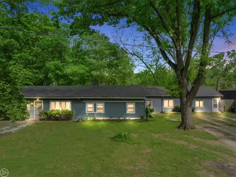 6482 Riverdale, Whitmore Lake, MI 48189