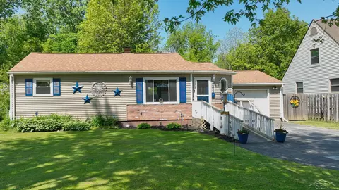 8299 Woolfit, Mount Morris, MI 48458
