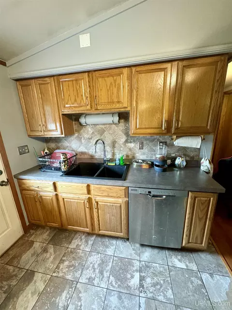 2538 Co Rd 496, Ishpeming, MI 49849 photo 7