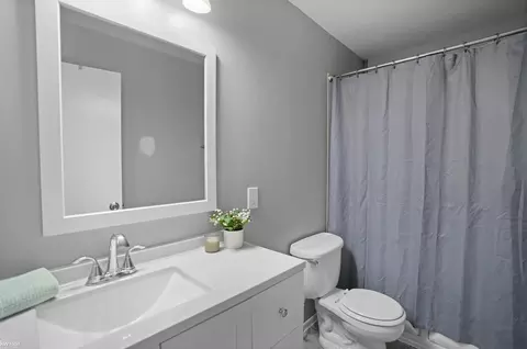 Bath - 2284 E Frances, Clio, MI 48420 photo 3 of 3
