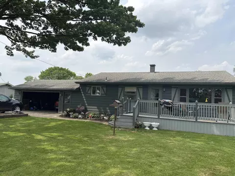 73 S Tuscola, Bay City, MI 48708