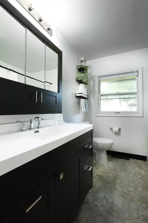 960 Lee, Algonac, MI 48001 photo 16