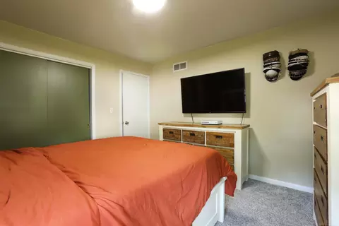 960 Lee, Algonac, MI 48001 photo 9