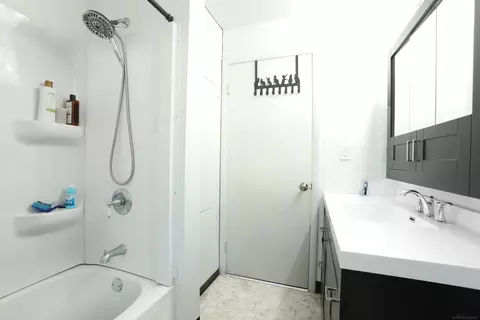 960 Lee, Algonac, MI 48001 photo 14