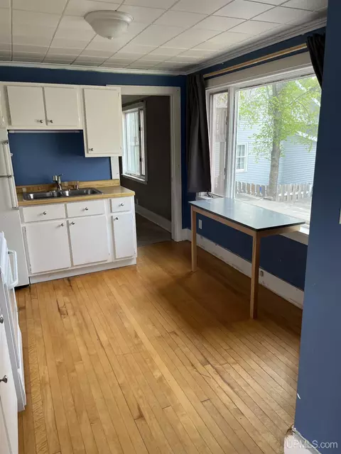 423 W Euclid, Ishpeming, MI 49849 photo 13