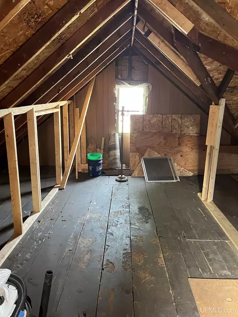 423 W Euclid, Ishpeming, MI 49849 photo 37
