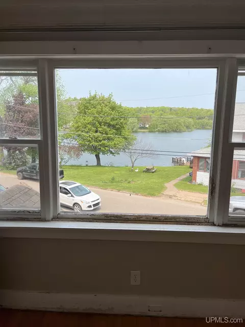 423 W Euclid, Ishpeming, MI 49849 photo 23