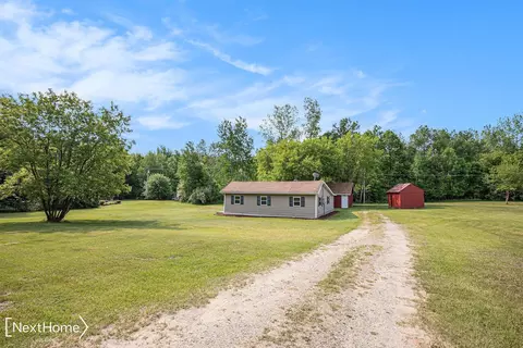 75 Carpenter, Fostoria, MI 48435